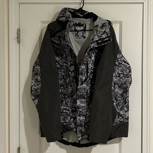 Huk Camouflage Fishing Jacket in Gray and  Black for Men. Size:Large